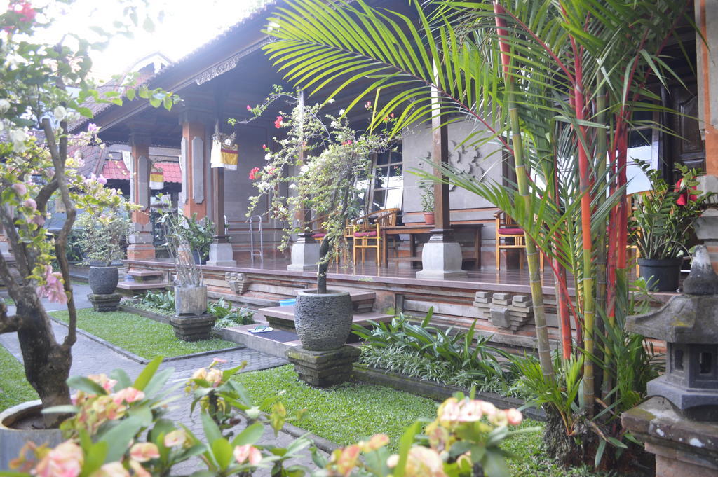 Casa de hóspedes Nick's 2*